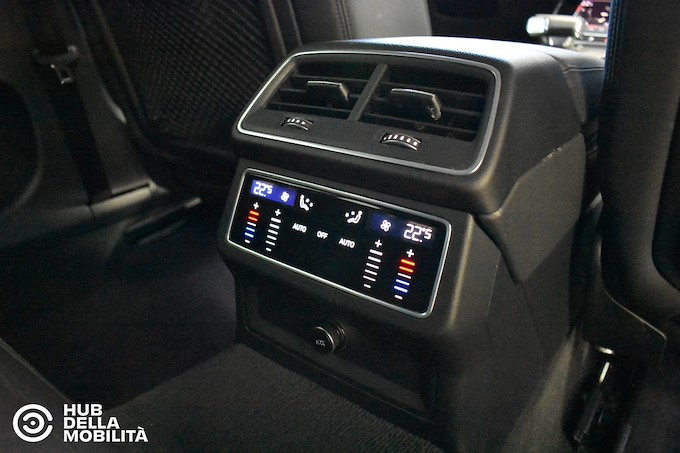 AUDI A6 Avant 45 3.0 TDI quattro ultra S tronic Business Plus